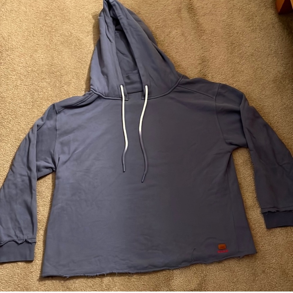 Peace Love world gray hoodie sweatshirt size large